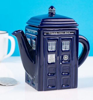 Doctor Who TARDIS Teapot Doctor Who TARDIS Teapot