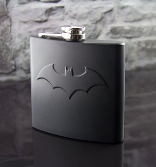 DC Comics Matt Black Stainless Steel Batman Logo Hipflask DC Comics Matt Black Stainless Steel Batman Logo Hipflask
