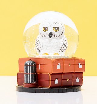 Harry Potter Hedwig Snow Globe Harry Potter Hedwig Snow Globe