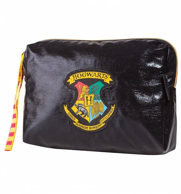 Harry Potter Hogwarts Crest Wash Bag Harry Potter Hogwarts Crest Wash Bag