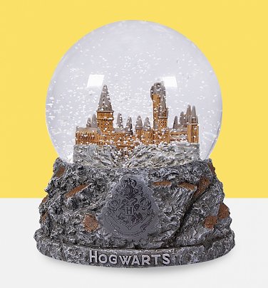 Harry Potter Hogwarts School of Wizardry Snow Globe Harry Potter Hogwarts School of Wizardry Snow Globe