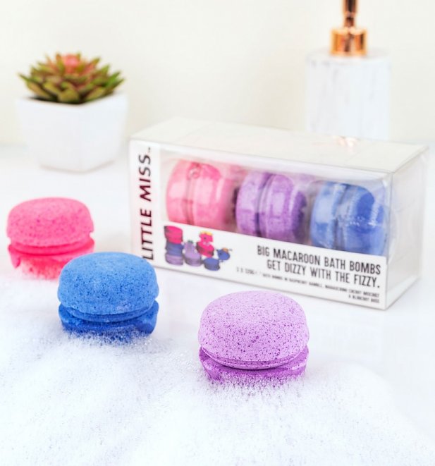 Little Miss Macaroon Bath Bombs Gift Set