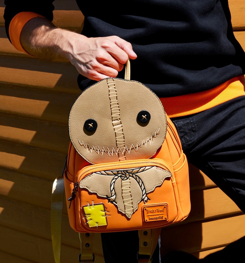 Loungefly Tridk R Treat Sam backpack