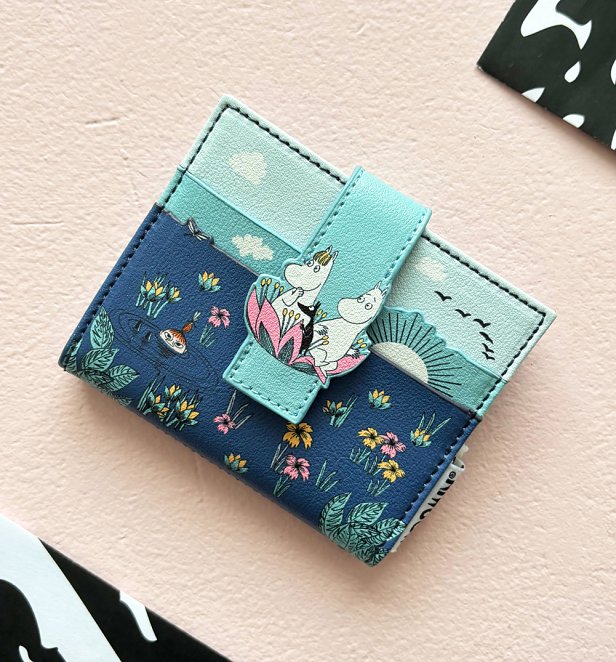 Moomin Lotus Fold Over Card Holder Moomin Lotus Fold Over Card Holder