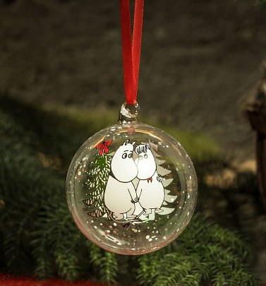 Moomin and Snorkmaiden Hug Christmas Bauble Moomin and Snorkmaiden Hug Christmas Bauble