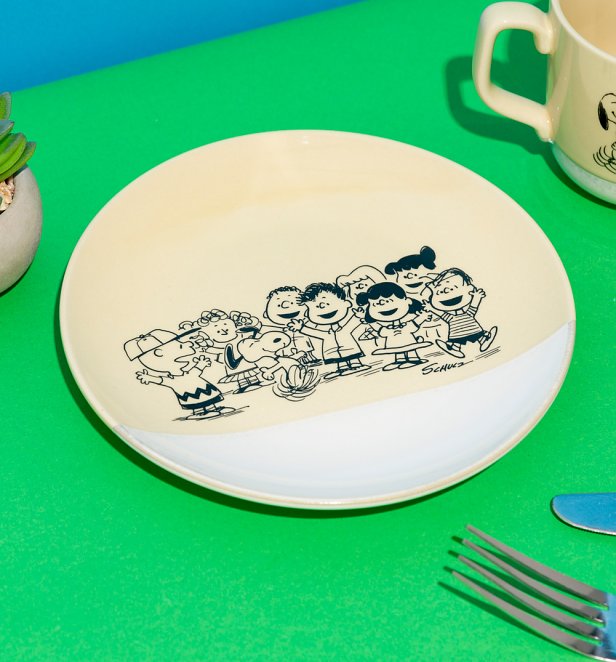 Peanuts Gang Stoneware Plate