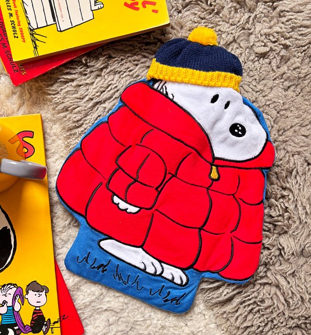 Peanuts Snoopy Puffa Hot Water Bottle Peanuts Snoopy Puffa Hot Water Bottle