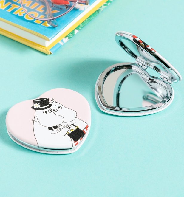 Pink Moomin Love Heart Shaped Compact Mirror Pink Moomin Love Heart Shaped Compact Mirror