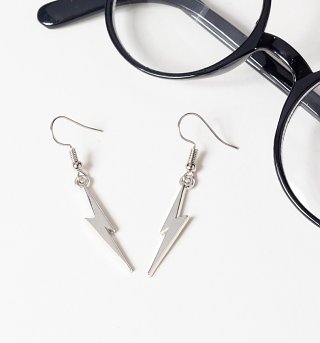 Silver Plated Harry Potter Lightning Bolt Drop Earrings Silver Plated Harry Potter Lightning Bolt Drop Earrings