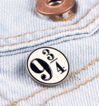 Silver Plated Harry Potter Platform 9 3/4 Pin Badge Silver Plated Harry Potter Platform 9 3/4 Pin Badge