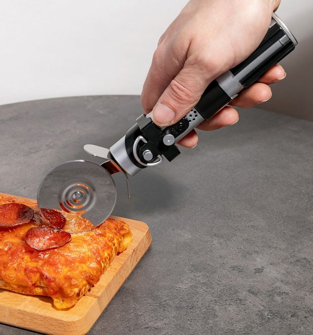 Star Wars Darth Vader Lightsaber Pizza Cutter With Sounds