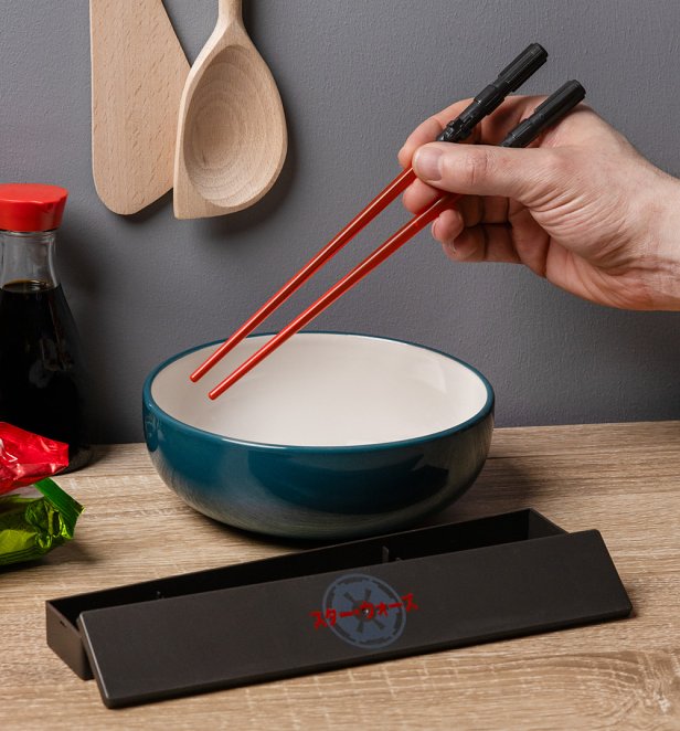 Star Wars Lightsaber Chopsticks in Box