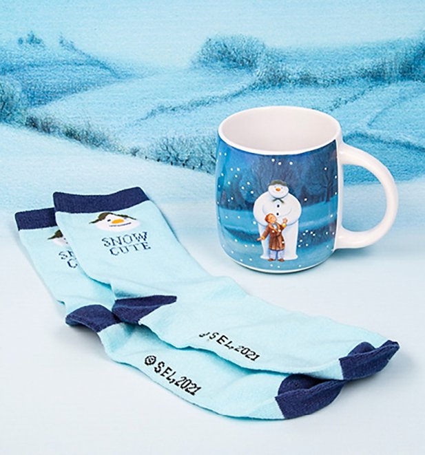The Snowman Mug and Socks Gift Set