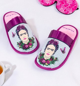 Women's Frida Kahlo Violet Bouquet Slippers Women's Frida Kahlo Violet Bouquet Slippers