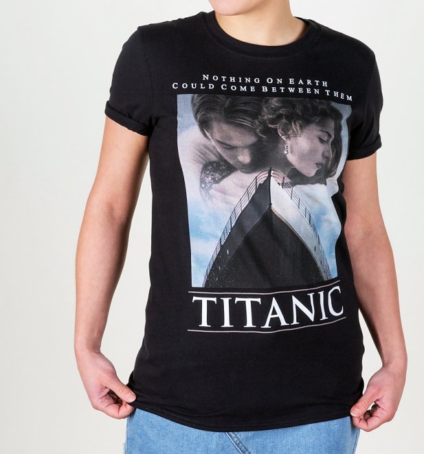 Titanic Movie Poster Black Boyfriend Fit Rolled Sleeve T-Shirt