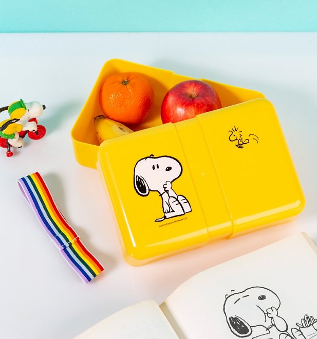 Yellow Retro Peanuts Lunch Box