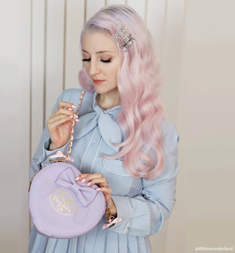 Blogger Albinwonderland Blogger Albinwonderland