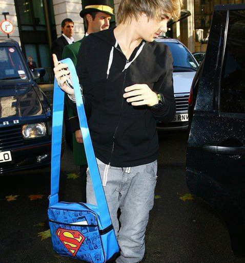 Liam Payne (One Direction) Liam Payne (One Direction)