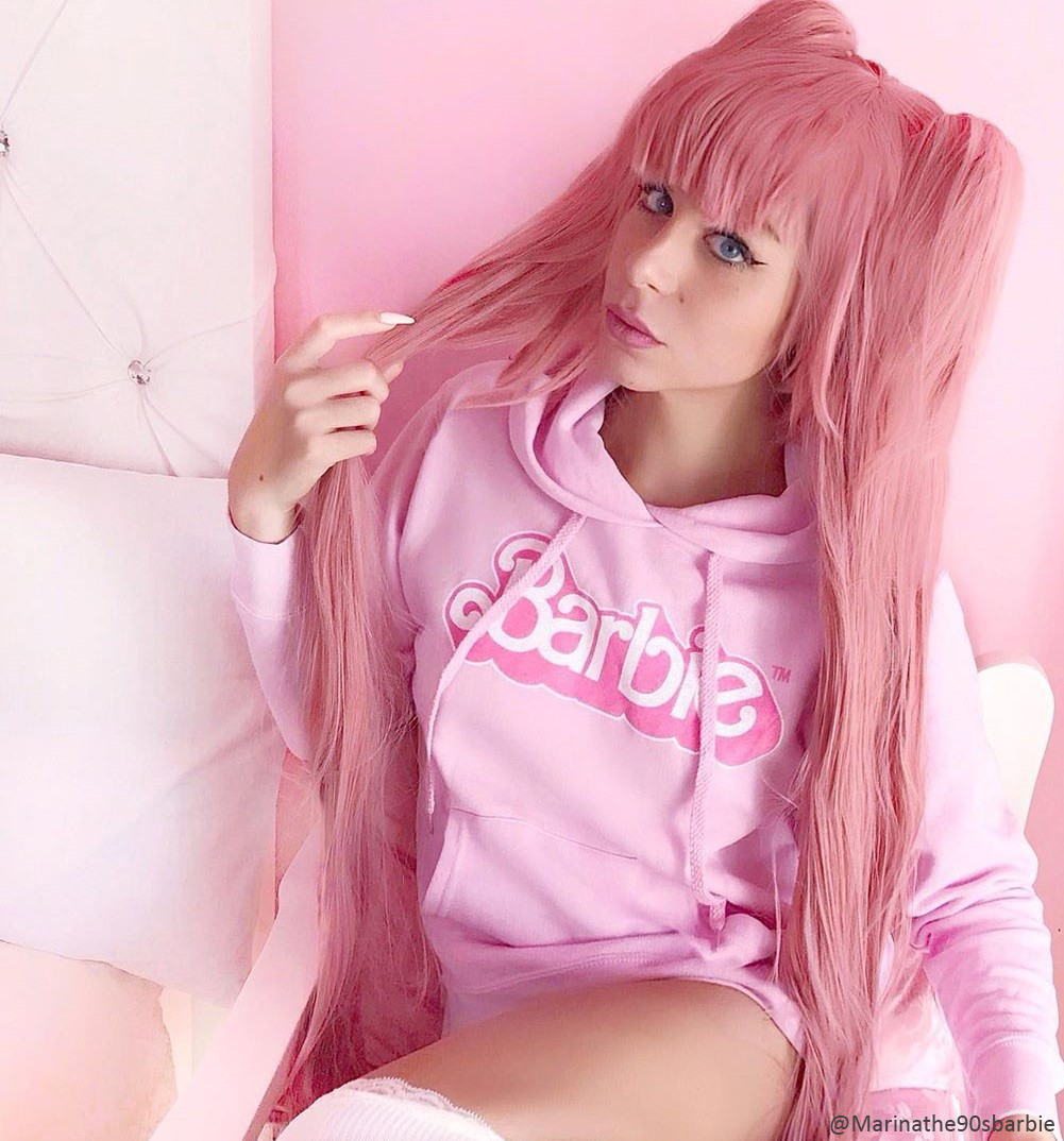 Marina the 90s Barbie Marina the 90s Barbie