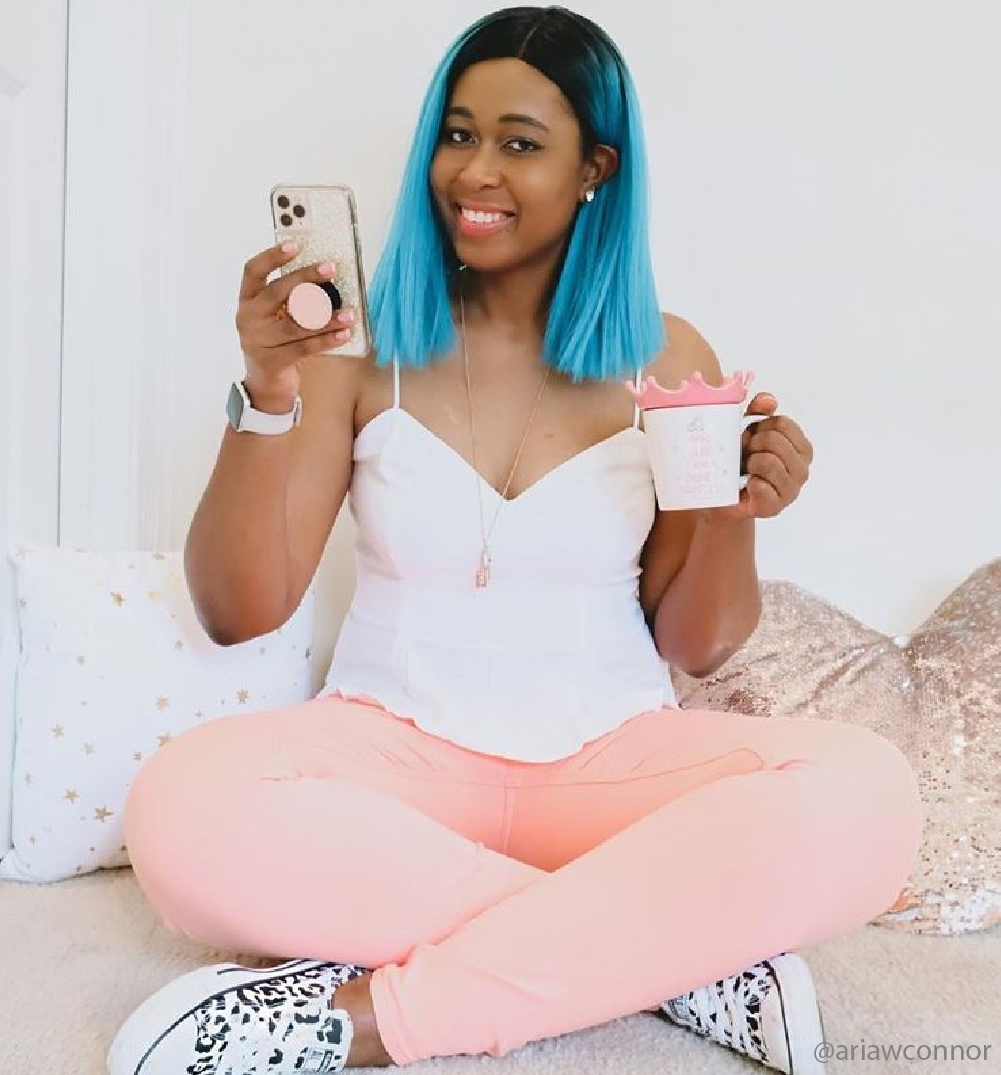 ariawconnor ariawconnor