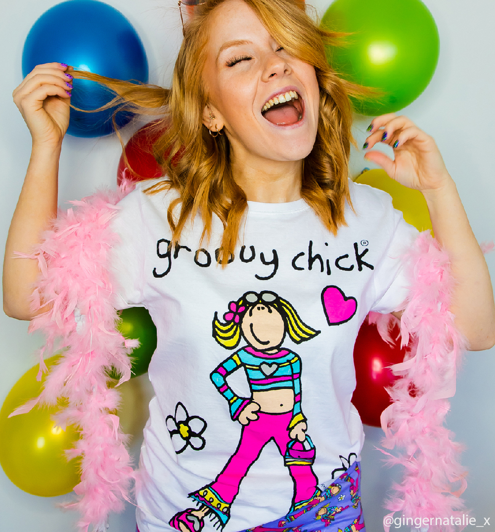 Groovy deals chick outfit