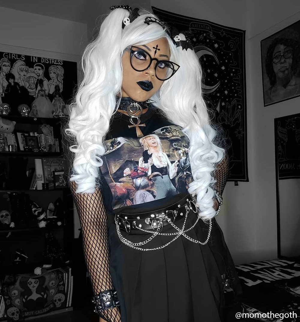 momothegoth momothegoth