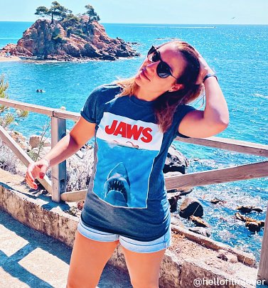 Women's Jaws Shark Rolled Sleeve Boyfriend T-Shirt Women's Jaws Shark Rolled Sleeve Boyfriend T-Shirt